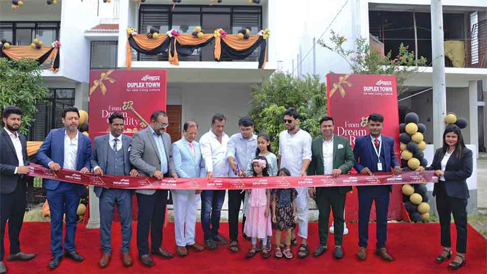 Asian Duplex Town hands over four more properties to customers