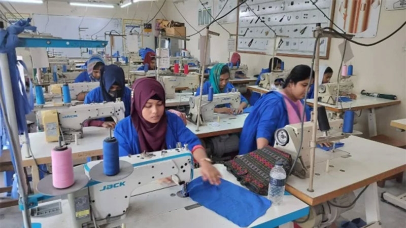 Standard Chartered, UCEP Bangladesh create jobs for 1,000 youths