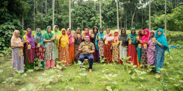 BAU develops ‘Fruit Fly Trap’ for cost-effective pest control