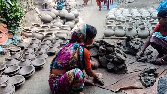 Potters in poor condition Historic Pottery work on verge of extinction
