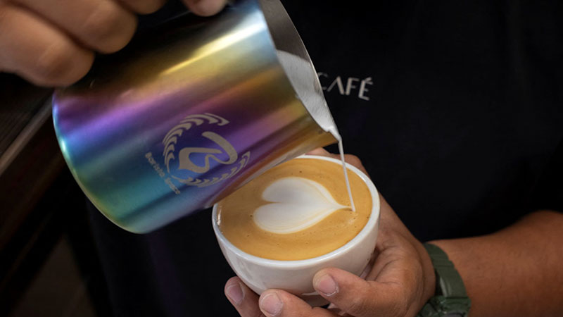 Harvard University Research: Regular Tea and Coffee consumption may reduce the risk of dementia